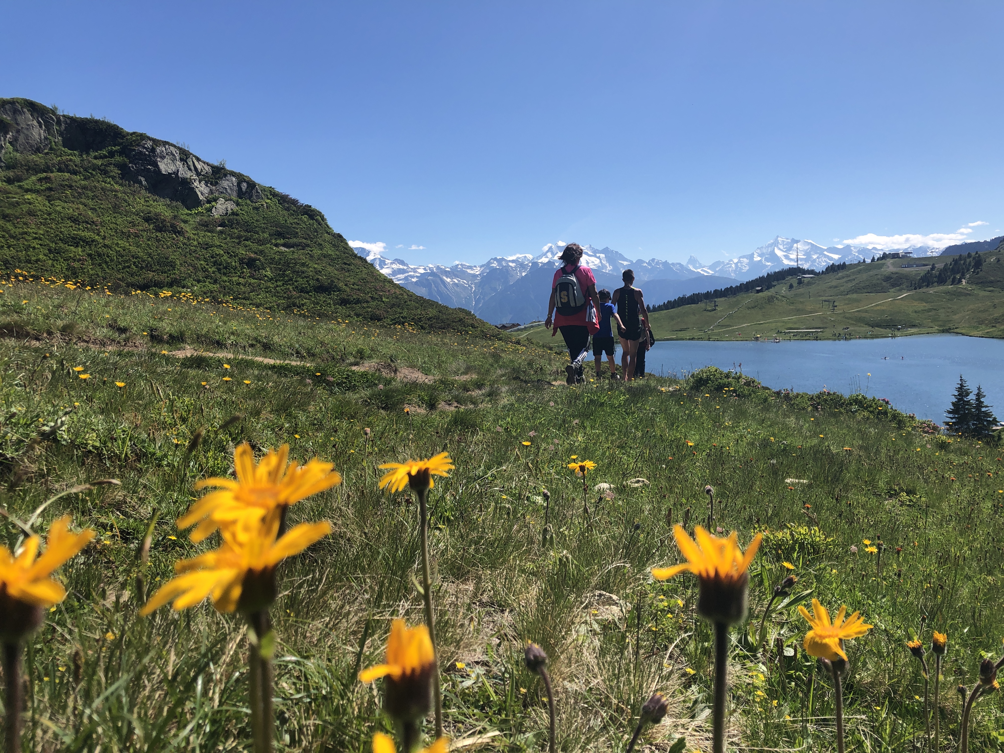 La police cantonale valaisanne invite les randonneurs à la prudence